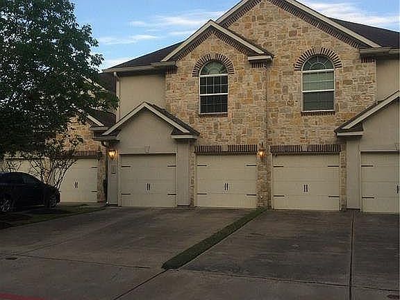 3rd image of 2635 Eagle Dr