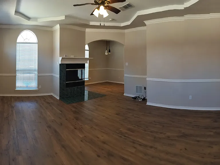 8001 Case Dr — Photo 17