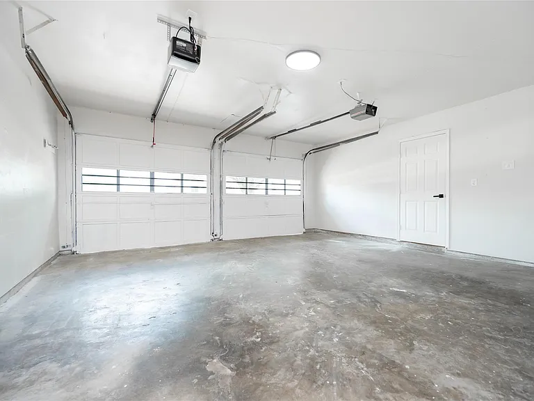 5027 Darnell St — Photo 15