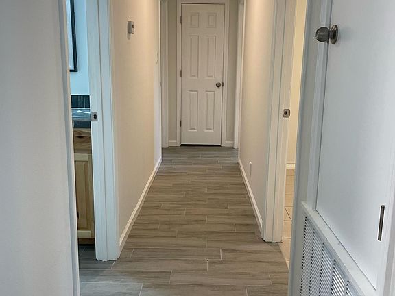 4th image of 149 Oak Grove Dr