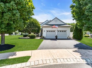 6 Amalfi Ct, Manchester, NJ 08759