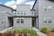 E Elk Dr-S0908-001.jpg