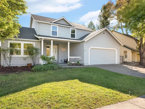 118 Summer Wheat Drive, Windsor, CA 95492