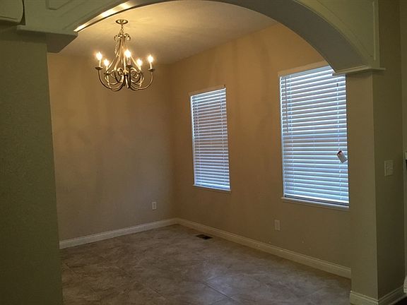 3rd image of 7815 Headwater Dr