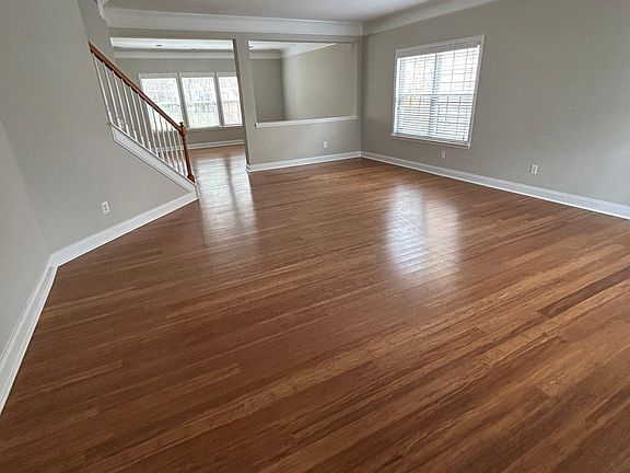 2nd image of 2509 Harwood Hills Ln