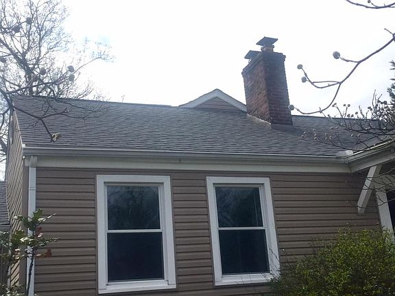 5th image of 2304 Coker Ave