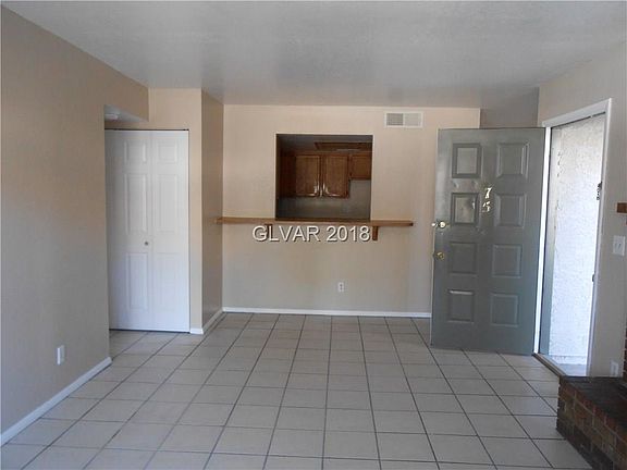 2nd image of 3770 Shirebrook Dr APT 75