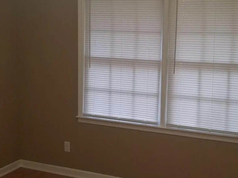 120 Shoemaker Ct — Photo 2
