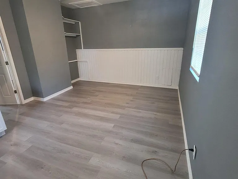 513 E Caney St #I — Photo 7