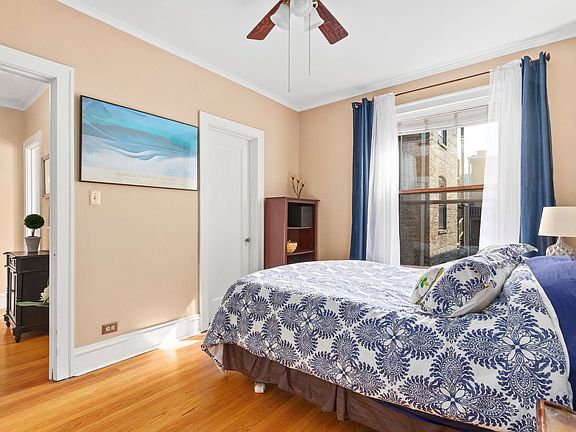 5th image of 346 Wisconsin Ave APT 2