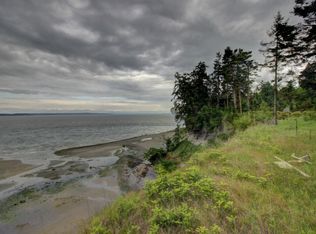 22 N Lip Lip Ln, Nordland, WA 98358