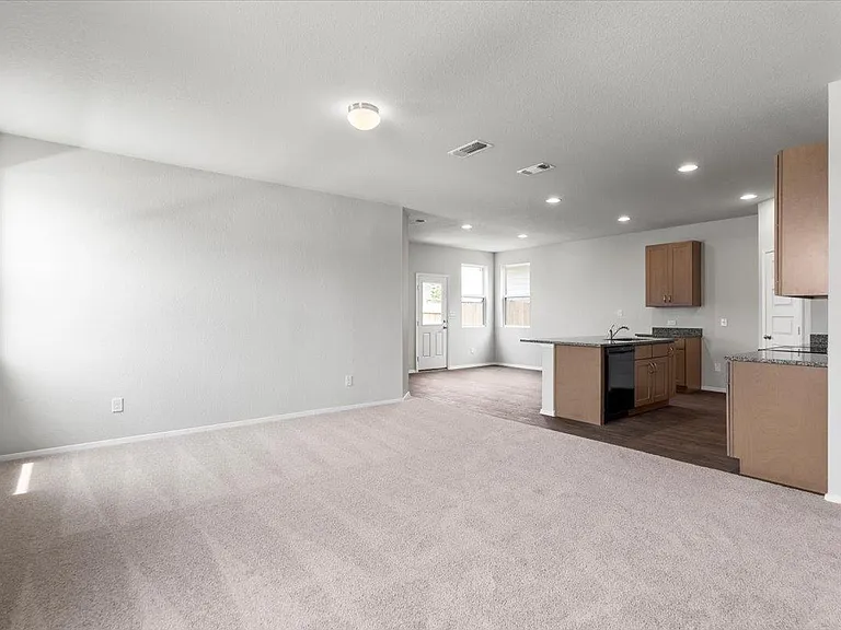 13300 Riding Dr — Photo 8