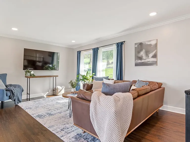5102 Beauregard Ln — Photo 42