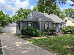 615 Caulder Ave, Des Moines, IA 50315