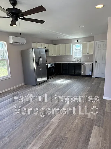 13142 Big Oak Bay Rd Photo 1