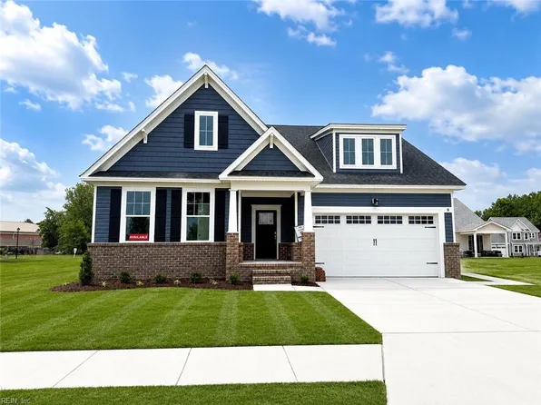 8 Apron Dr, Suffolk, VA 23434