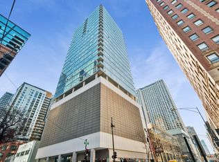 550 N Saint Clair St APT 2601, Chicago, IL 60611