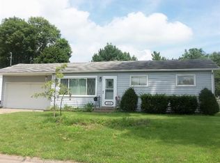 2516 Yoder Dr, Burlington, IA 52601