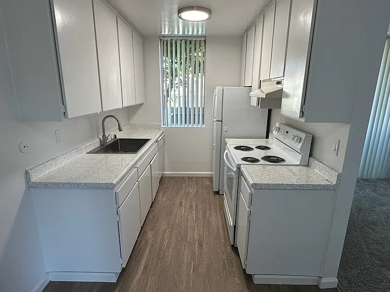Westwood Village Apartments — Photo 5