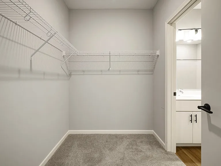 Tencel - 2 Bed / 2 Bath - 1,053 Sq.Ft.