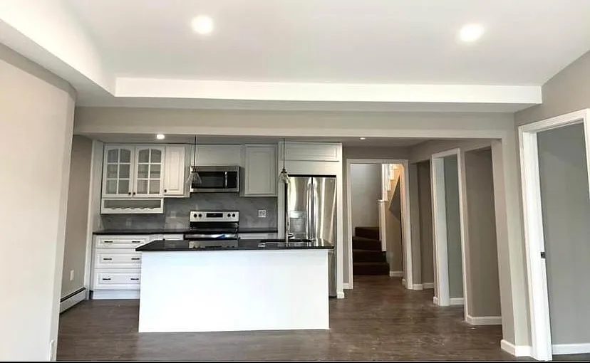 3 bed, 1800 sqft, $3,800 — Photo 2