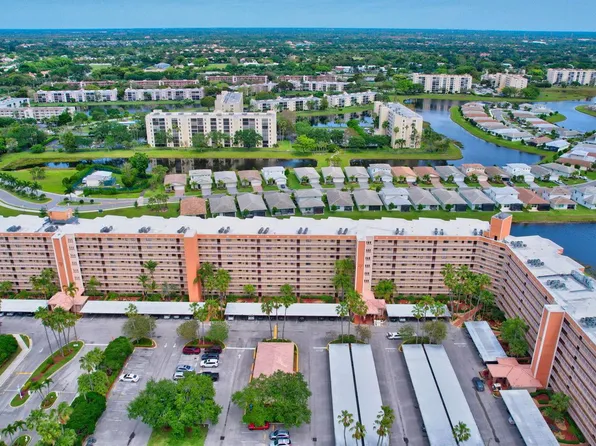 7370 S Oriole Blvd APT 802, Delray Beach, FL 33446