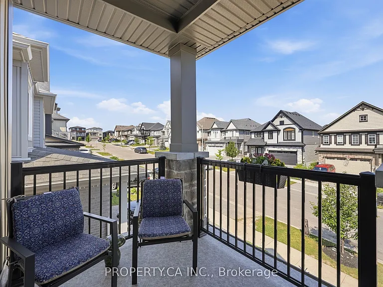 629 Wild Rye St W — Photo 29