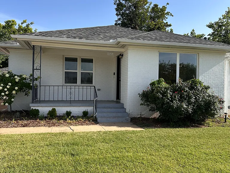 708 NW 51st St — Photo 16