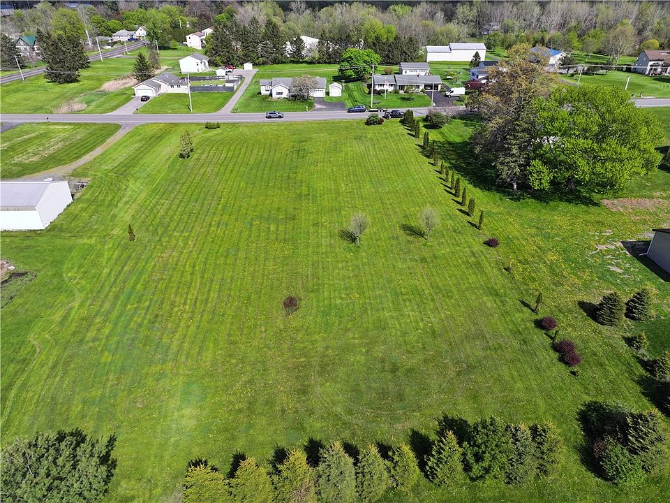 2nd image of 6197 N Lincoln Rd
