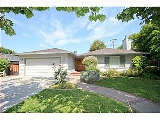 1st image of 1140 Phelps Ave
