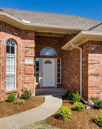 4th image of 1217 Chandler Cir