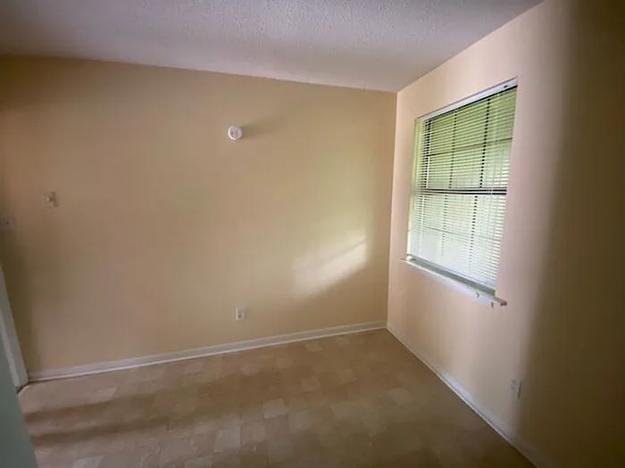 11824 E Gateway Dr SE #D — Photo 10