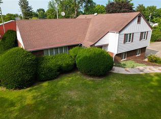 201 Oak St, Fairmount, IL 61841