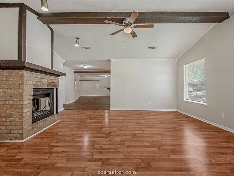 3100 Heatherwood Dr — Photo 4