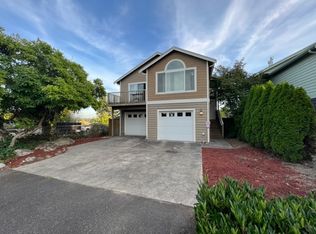 757 N 102nd St, Seattle, WA 98133