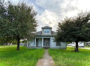 219 N Smyth St, Mart, TX 76664