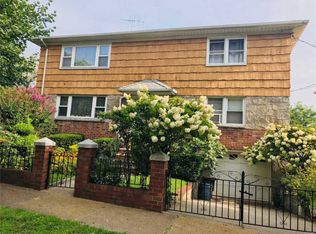 14721 15th Rd, Whitestone, NY 11357
