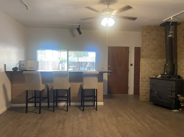 4219 E 6th St, Stockton, CA 95215