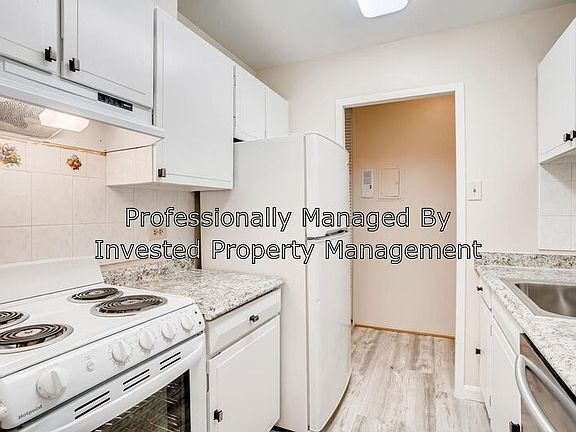 3rd image of 1111 N Ash St APT 508