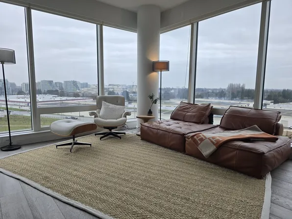 5111 Brighouse Way #805, Richmond, BC V7C 0A6