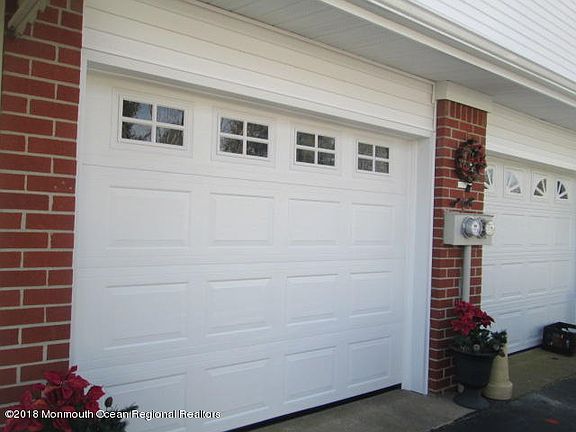 2nd image of 606 Willow Lane #A
