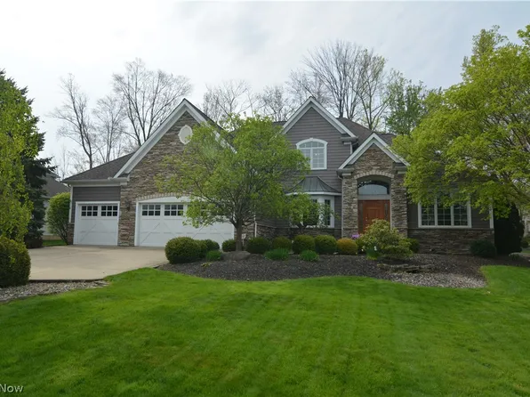 10584 Nobhill Ln, Concord Township, OH 44077