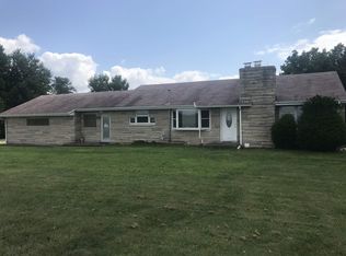 9879 3rd Rd, Bremen, IN 46506