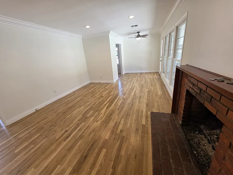 20758 Stephanie Dr — Photo 48