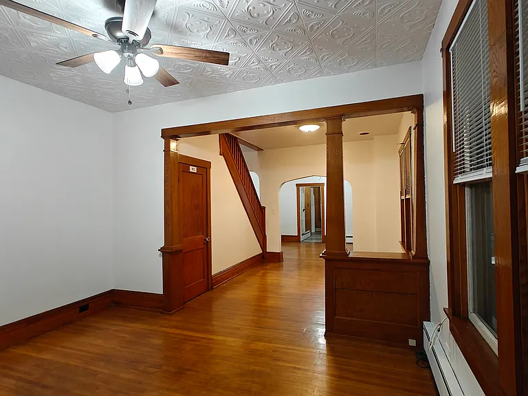118 Shaw Ave — Photo 12
