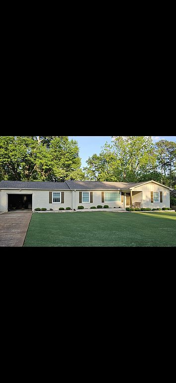 2312 Quince Dr SE - Property Image
