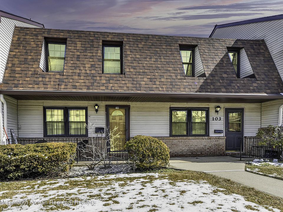 1st image of 104 Village Green Way