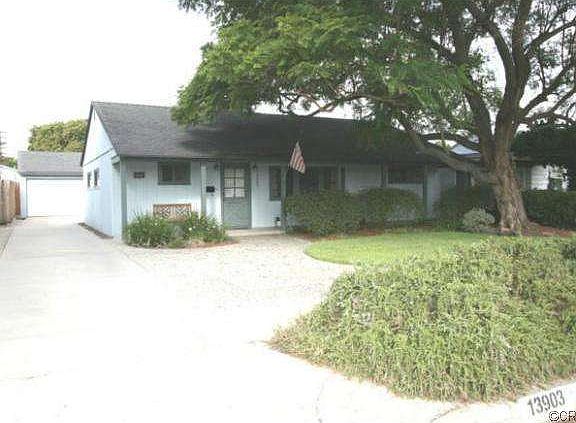 2nd image of 13903 Fidler Ave