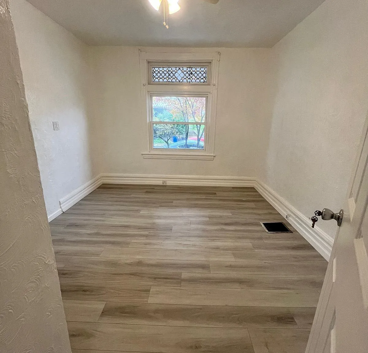 3614 Frazier St — Photo 3