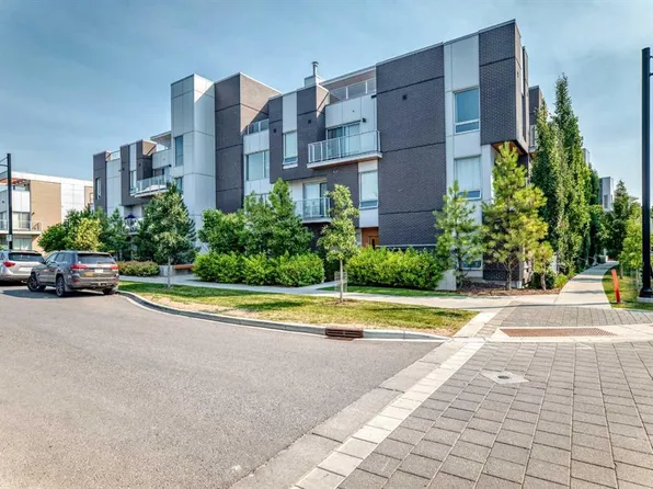 3130 N Thirsk St NW #410, Calgary, AB T3B 6H4